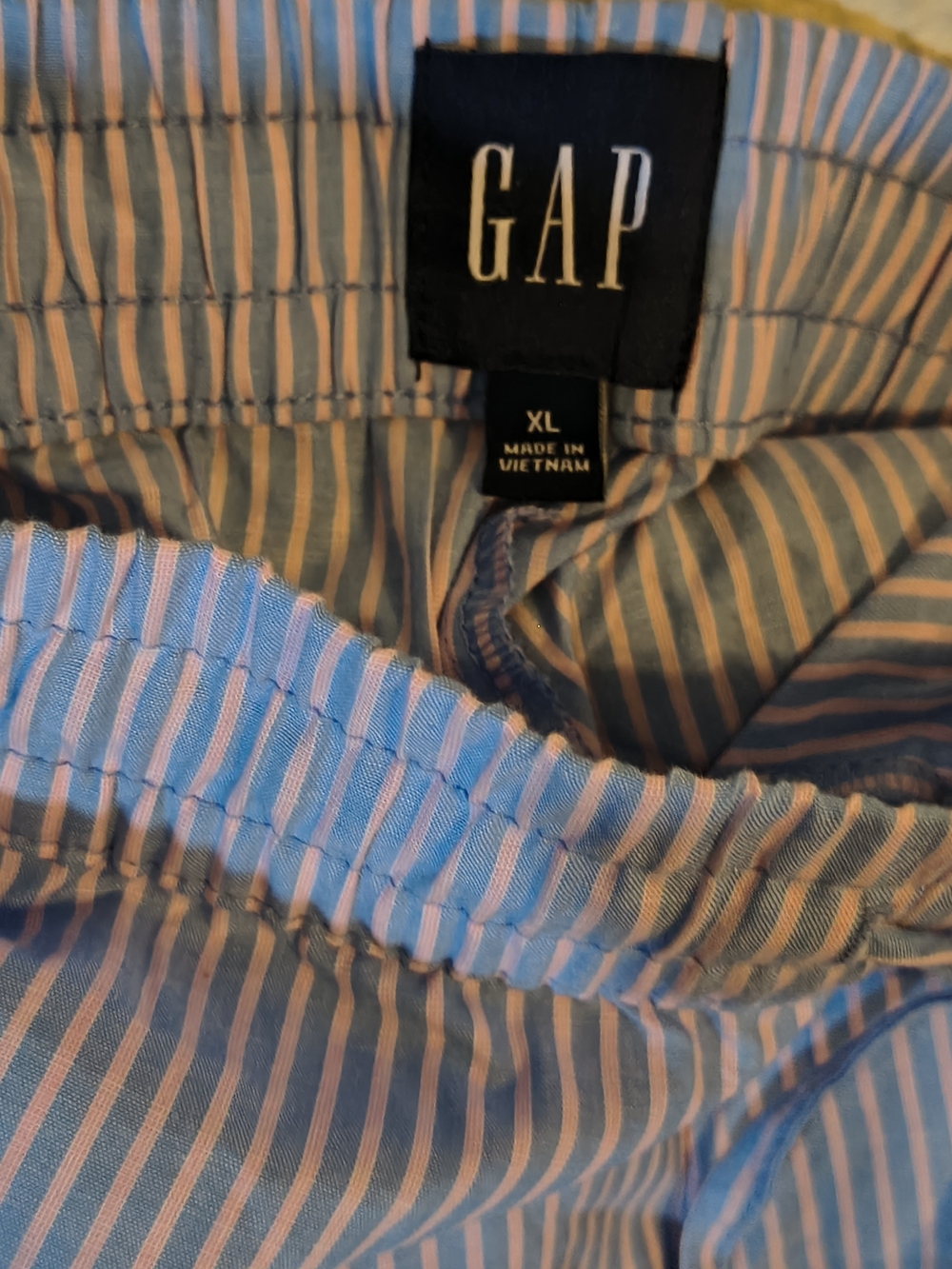 GAP Striped Blue & White Shirt XL